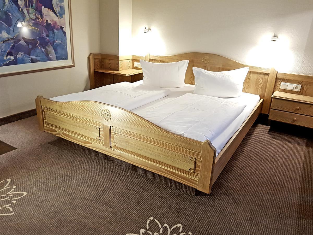 ורטהיים Hotel In Den Herrnwiesen מראה חיצוני תמונה
