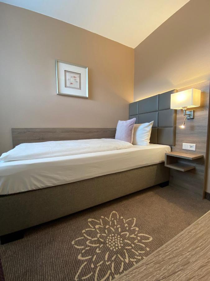 ורטהיים Hotel In Den Herrnwiesen מראה חיצוני תמונה