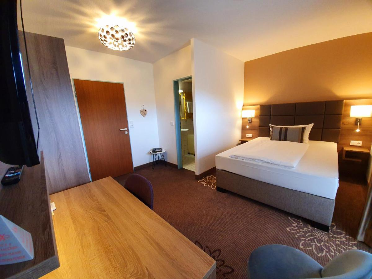 ורטהיים Hotel In Den Herrnwiesen מראה חיצוני תמונה