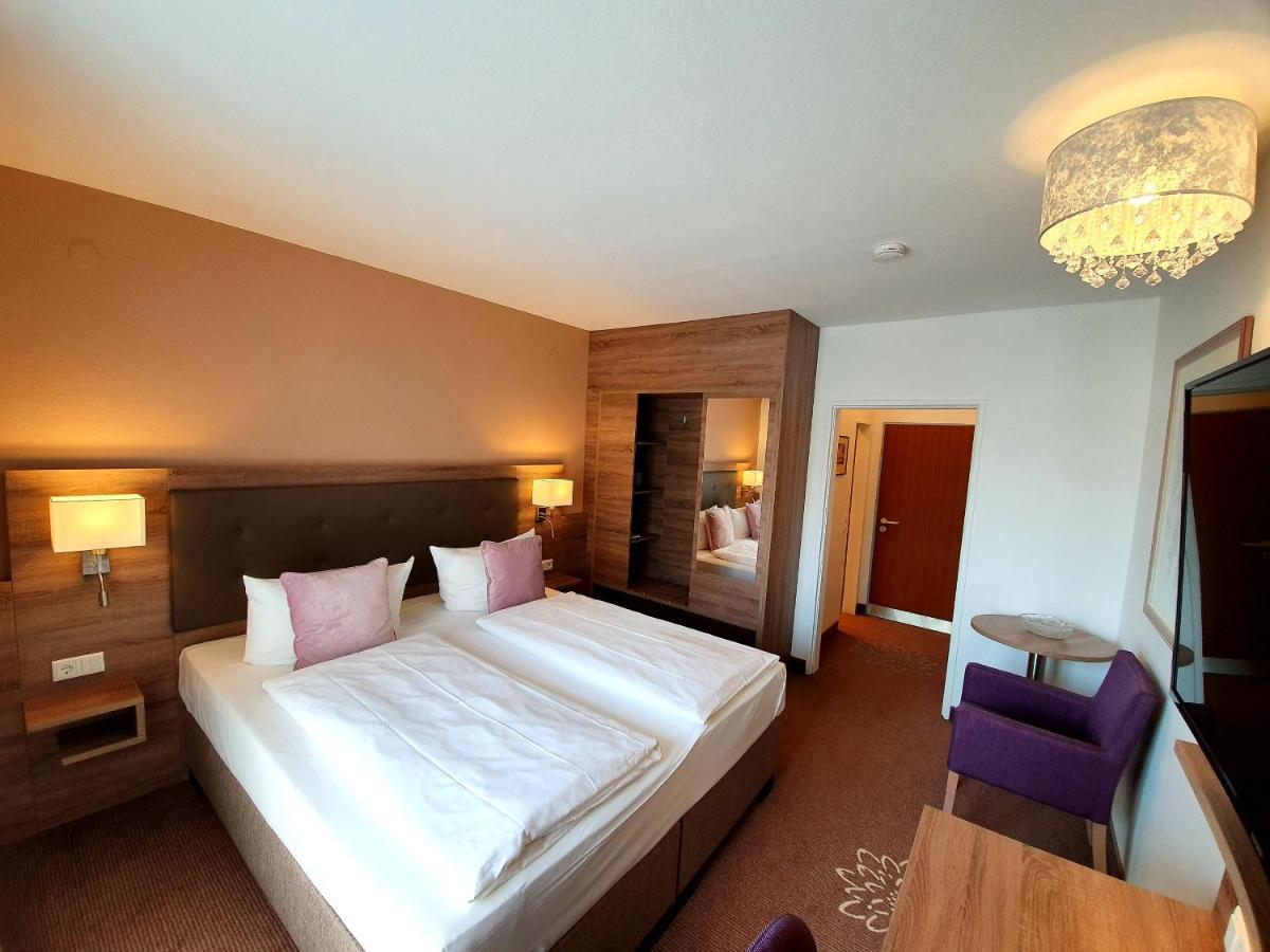 ורטהיים Hotel In Den Herrnwiesen מראה חיצוני תמונה