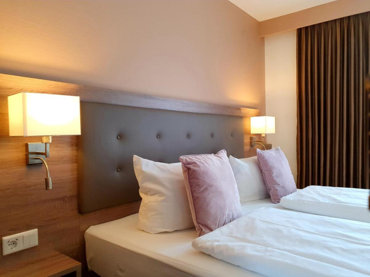 ורטהיים Hotel In Den Herrnwiesen מראה חיצוני תמונה