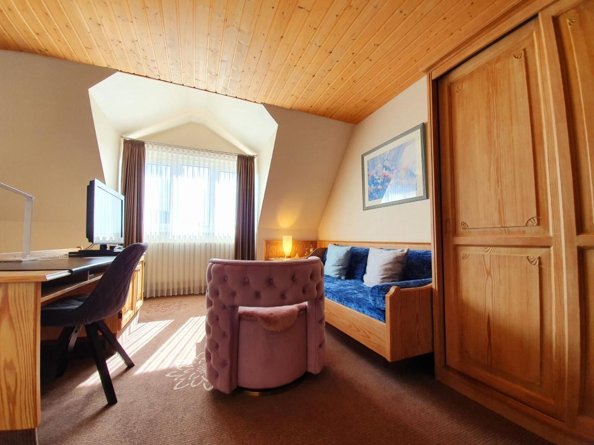 ורטהיים Hotel In Den Herrnwiesen מראה חיצוני תמונה